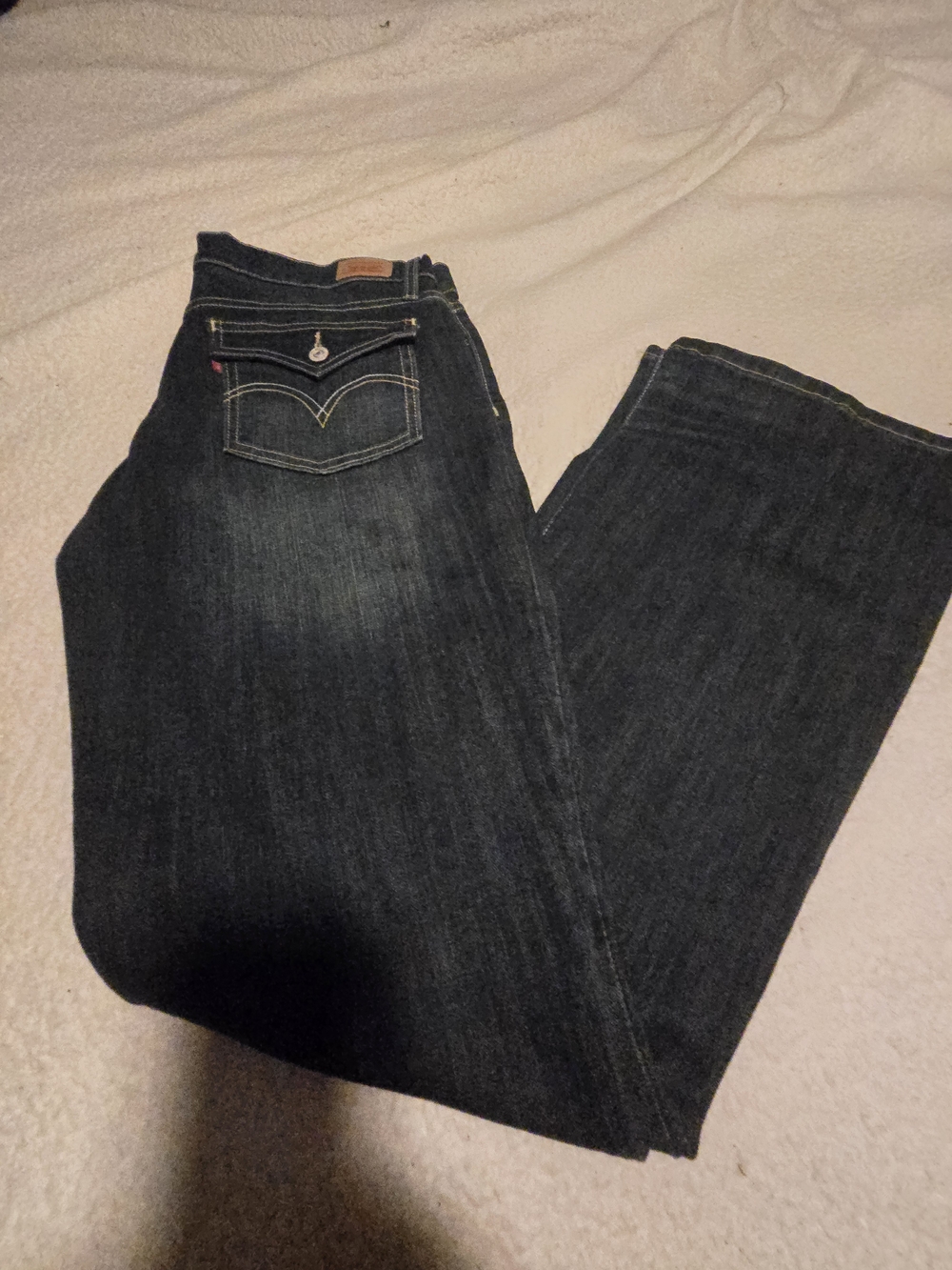 New Levis Dark Blue Boot Cut Women’s Jeans